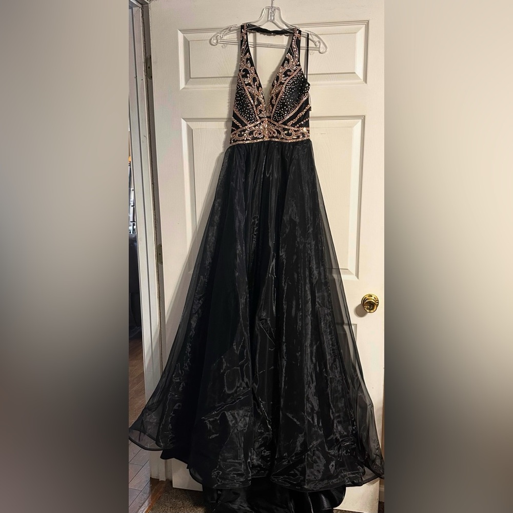 Elegant Black and Gold Prom Dress